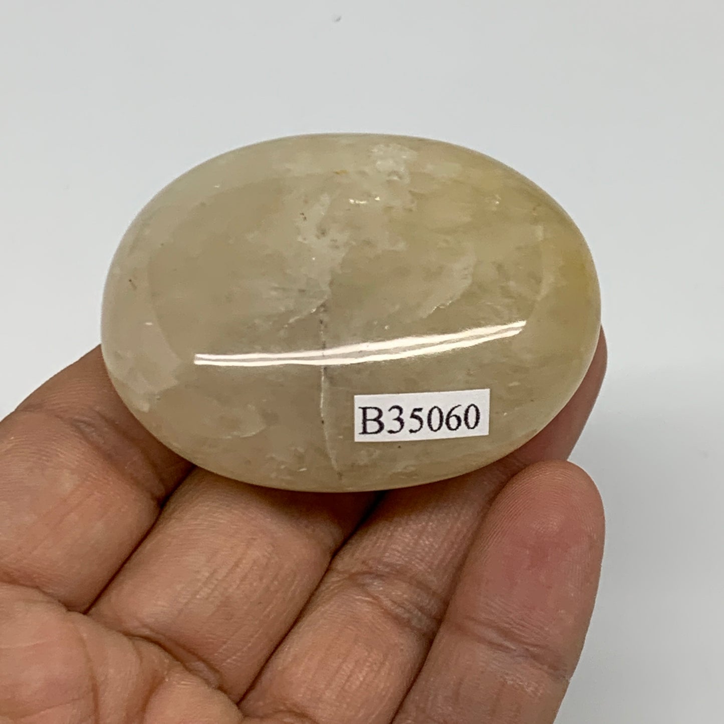 76.9g, 2.1"x1.6"x0.9", Yellow Aventurine Palm-Stone Crystal Stone, B35060