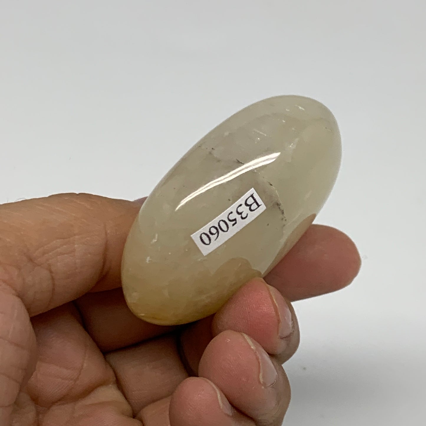 76.9g, 2.1"x1.6"x0.9", Yellow Aventurine Palm-Stone Crystal Stone, B35060