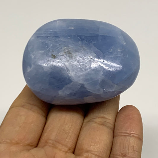 133.6g, 2.3"x1.8"x1.2" Blue Calcite Palm-Stone Polished Tumbled, B38128