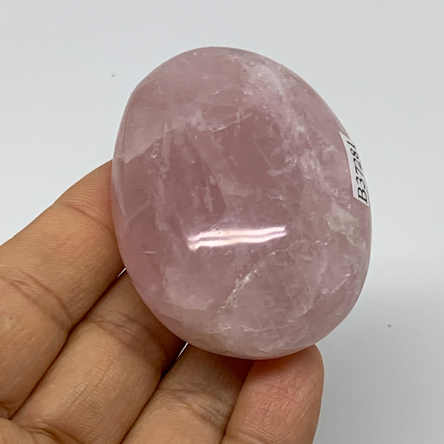 106.2g , 2.4"x1.8"x1.1", Natural Pink Rose Quartz Palm-stone Crystal, B37281