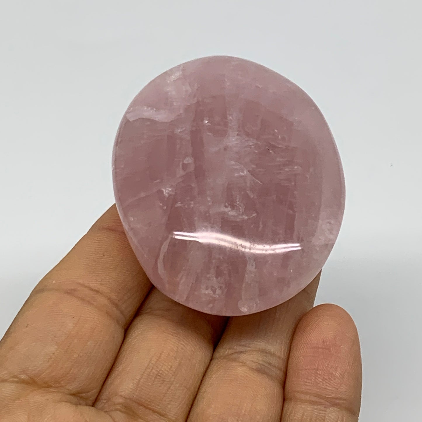 106.2g , 2.4"x1.8"x1.1", Natural Pink Rose Quartz Palm-stone Crystal, B37281