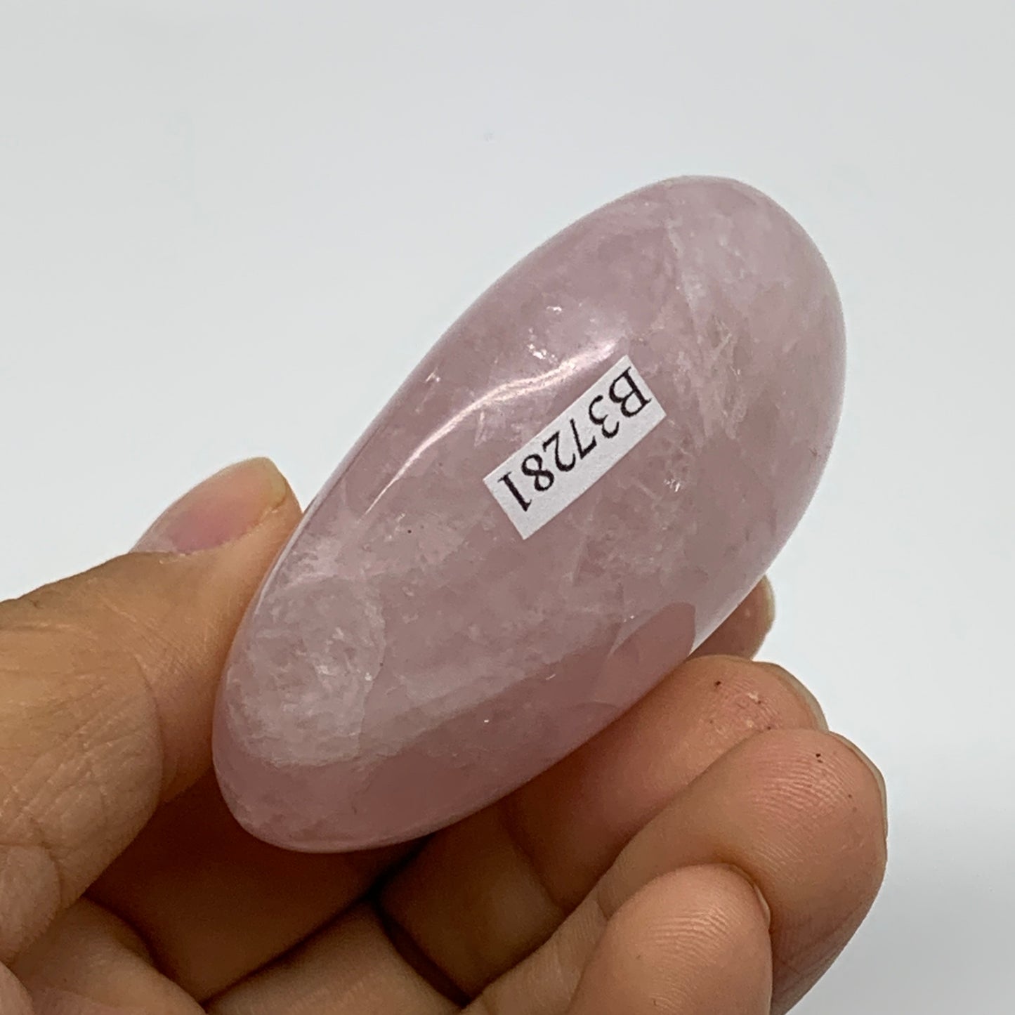 106.2g , 2.4"x1.8"x1.1", Natural Pink Rose Quartz Palm-stone Crystal, B37281