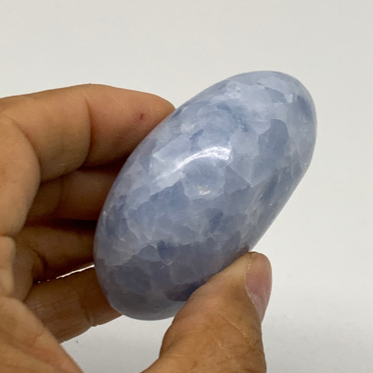 118g, 2.4"x1.8"x1.1" Blue Calcite Palm-Stone Polished Tumbled, B38129