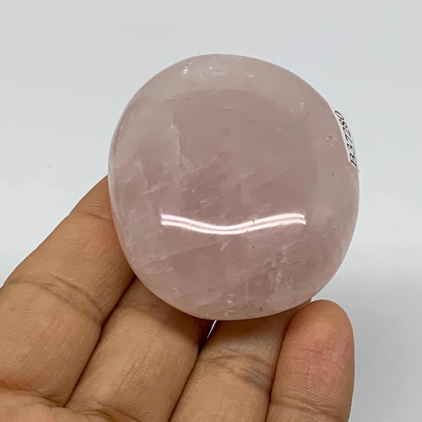 98.9g , 2.2"x1.9"x0.9", Natural Pink Rose Quartz Palm-stone Crystal, B37280