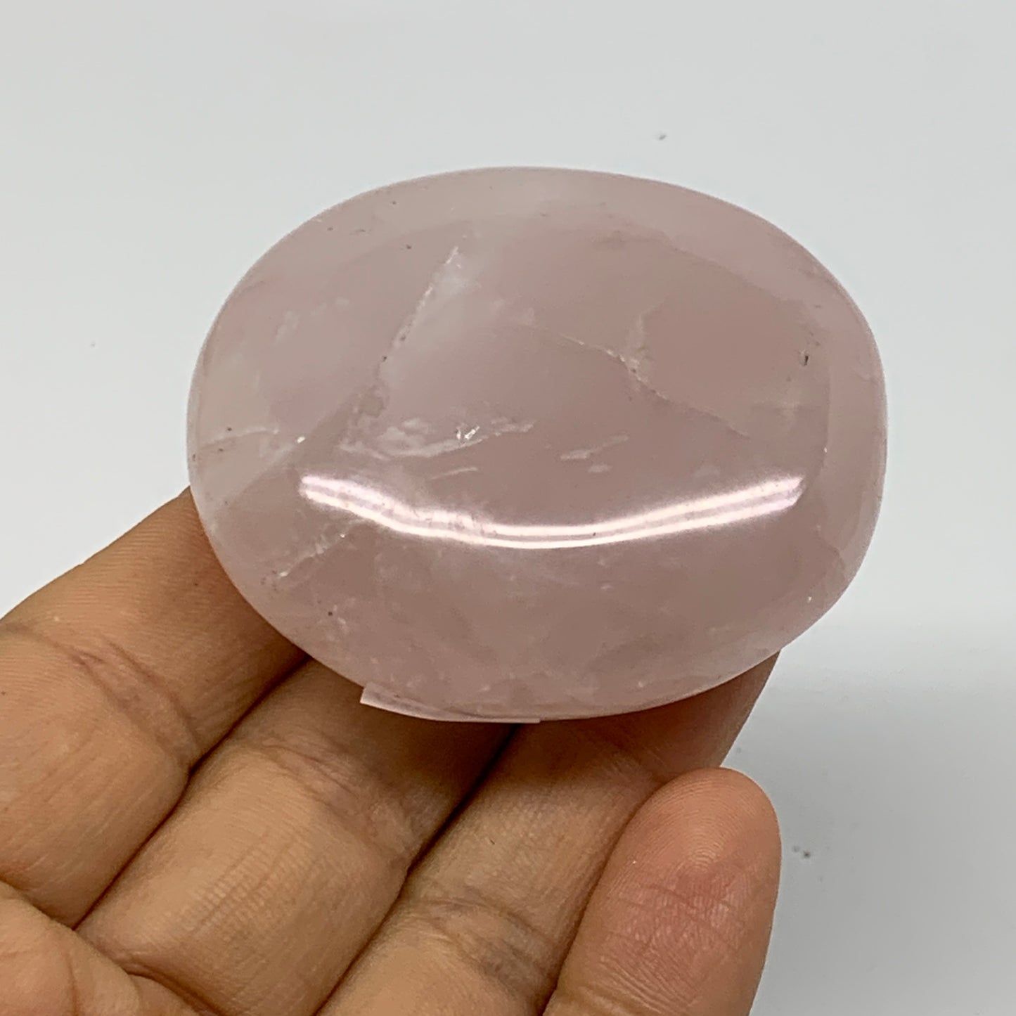 98.9g , 2.2"x1.9"x0.9", Natural Pink Rose Quartz Palm-stone Crystal, B37280