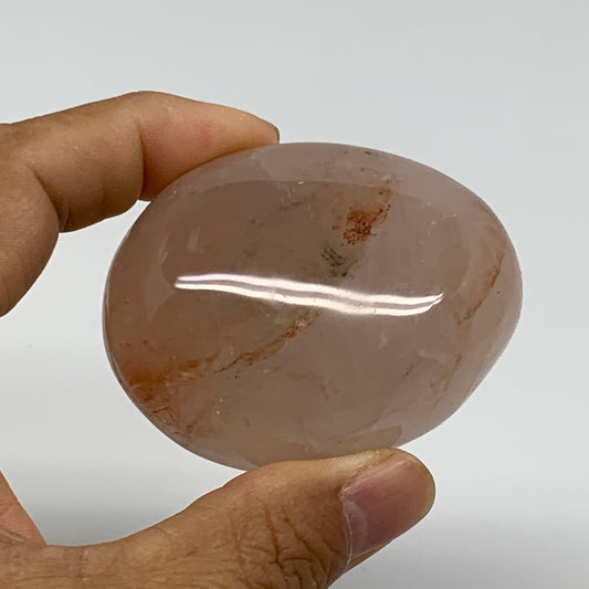 150g , 2.4"x1.9"x1.4", Natural Pink Rose Quartz Palm-stone Crystal, B37288