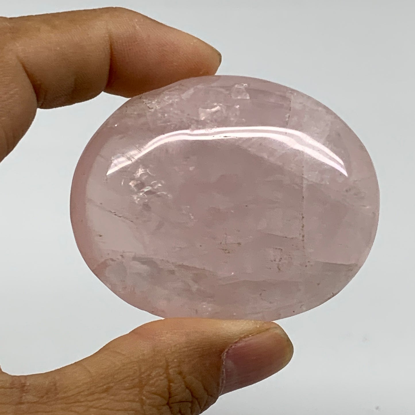 76.6g , 2.3"x1.8"x0.8", Natural Pink Rose Quartz Palm-stone Crystal, B37289