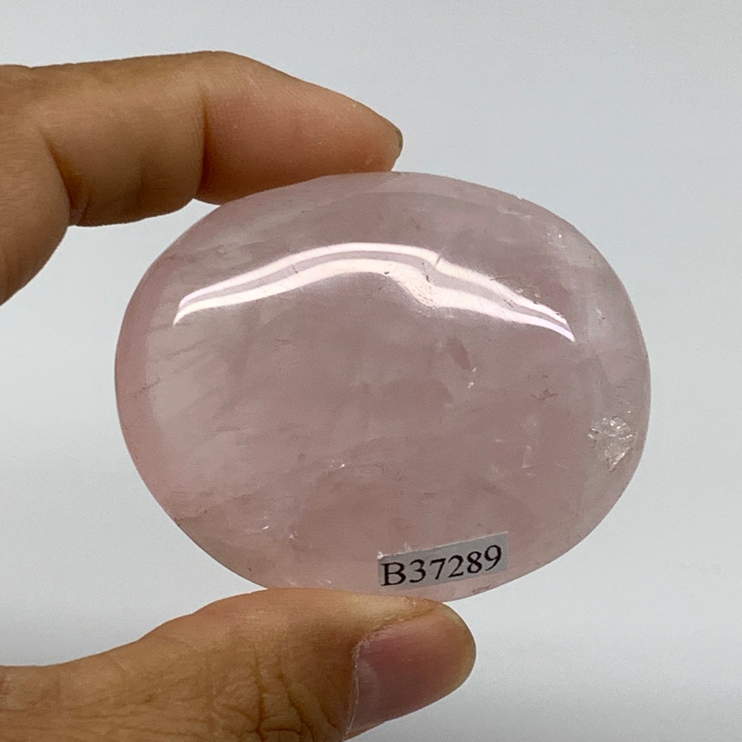 76.6g , 2.3"x1.8"x0.8", Natural Pink Rose Quartz Palm-stone Crystal, B37289