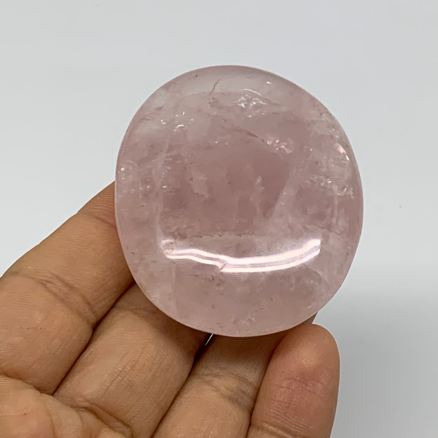 76.6g , 2.3"x1.8"x0.8", Natural Pink Rose Quartz Palm-stone Crystal, B37289