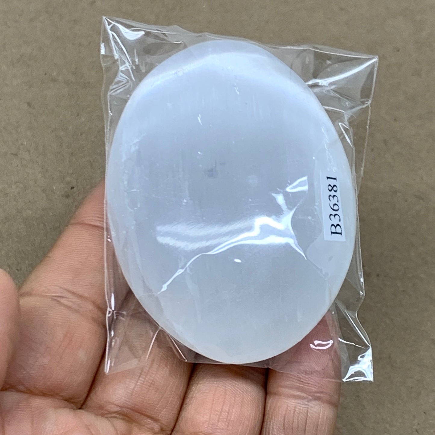 96g, 2.7"x2"x1", White Selenite Palmstone Crystal Pillow Reiki, B36381