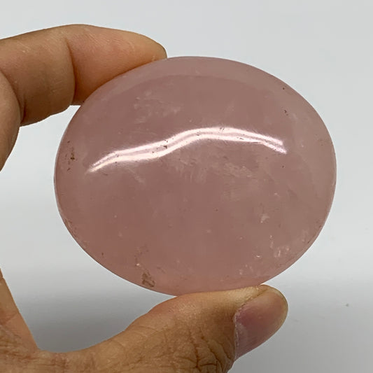 120g , 2.3"x2"x1.1", Natural Pink Rose Quartz Palm-stone Crystal, B37290
