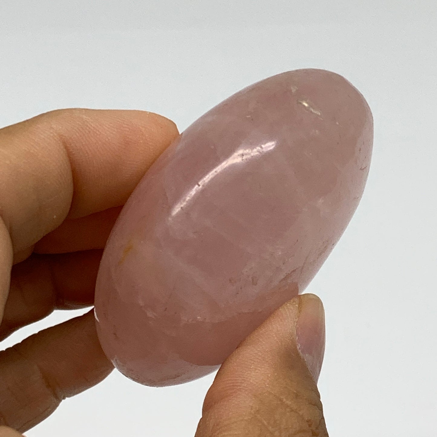 120g , 2.3"x2"x1.1", Natural Pink Rose Quartz Palm-stone Crystal, B37290