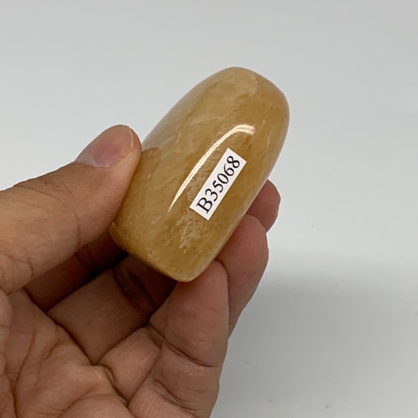 92.7g, 2.1"x2.1"x0.9" Natural Yellow Aventurine Heart Crystal Stone, B35068