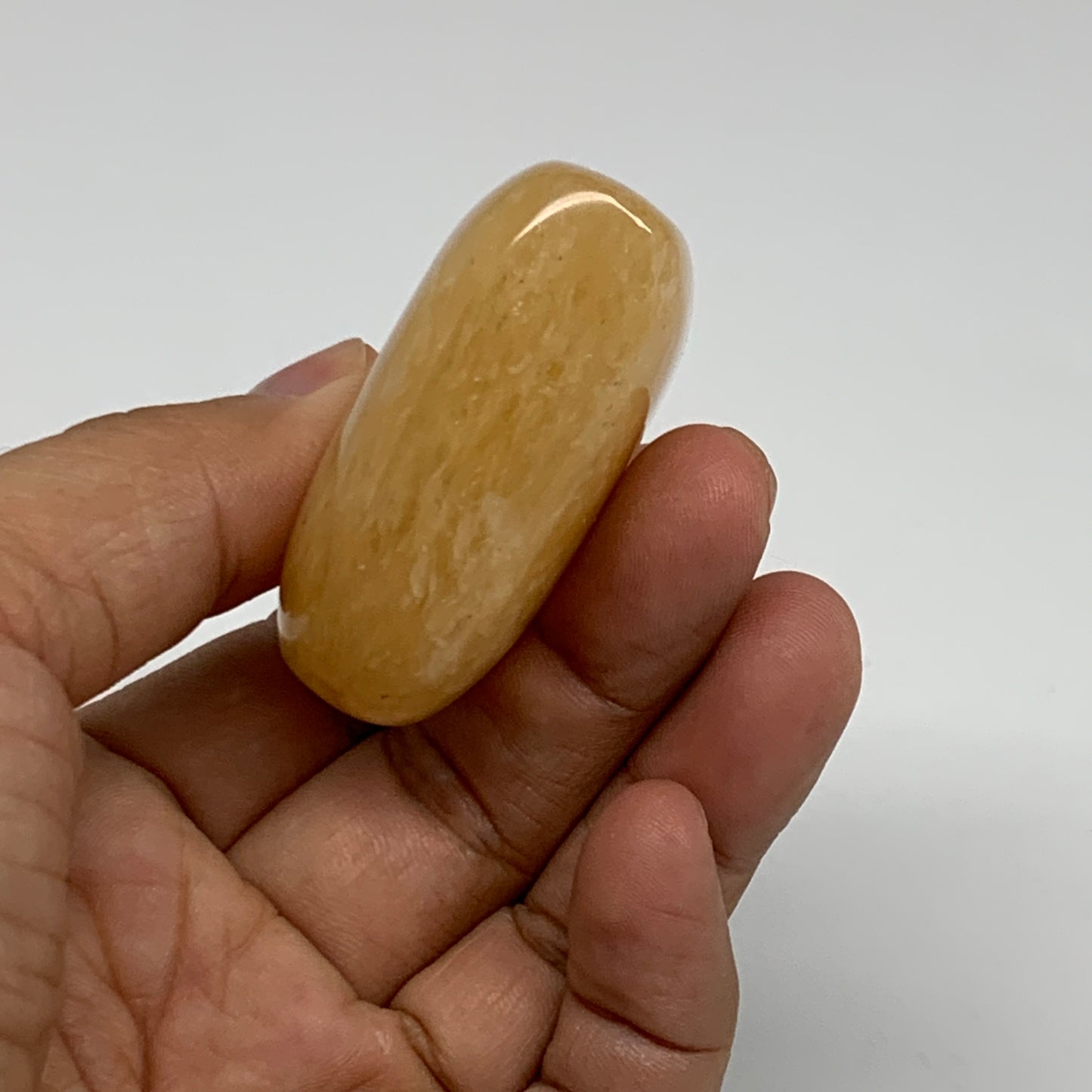 92.7g, 2.1"x2.1"x0.9" Natural Yellow Aventurine Heart Crystal Stone, B35068