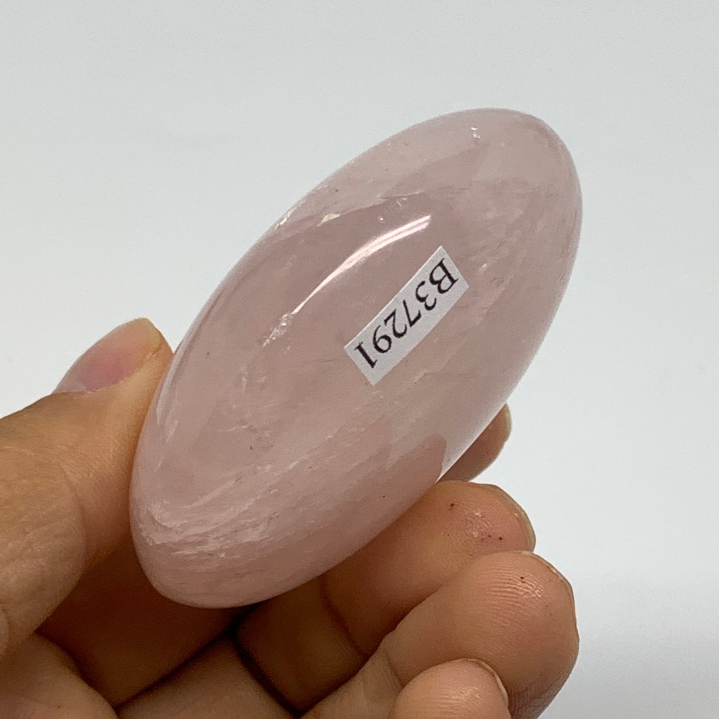 126.6g , 2.4"x2"x1.1", Natural Pink Rose Quartz Palm-stone Crystal, B37291