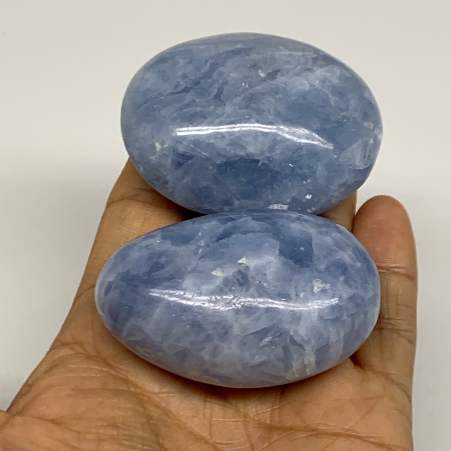 191.8g, 2.3"-2.3", 2pcs, Blue Calcite Palm-Stone Polished Tumbled, B38136
