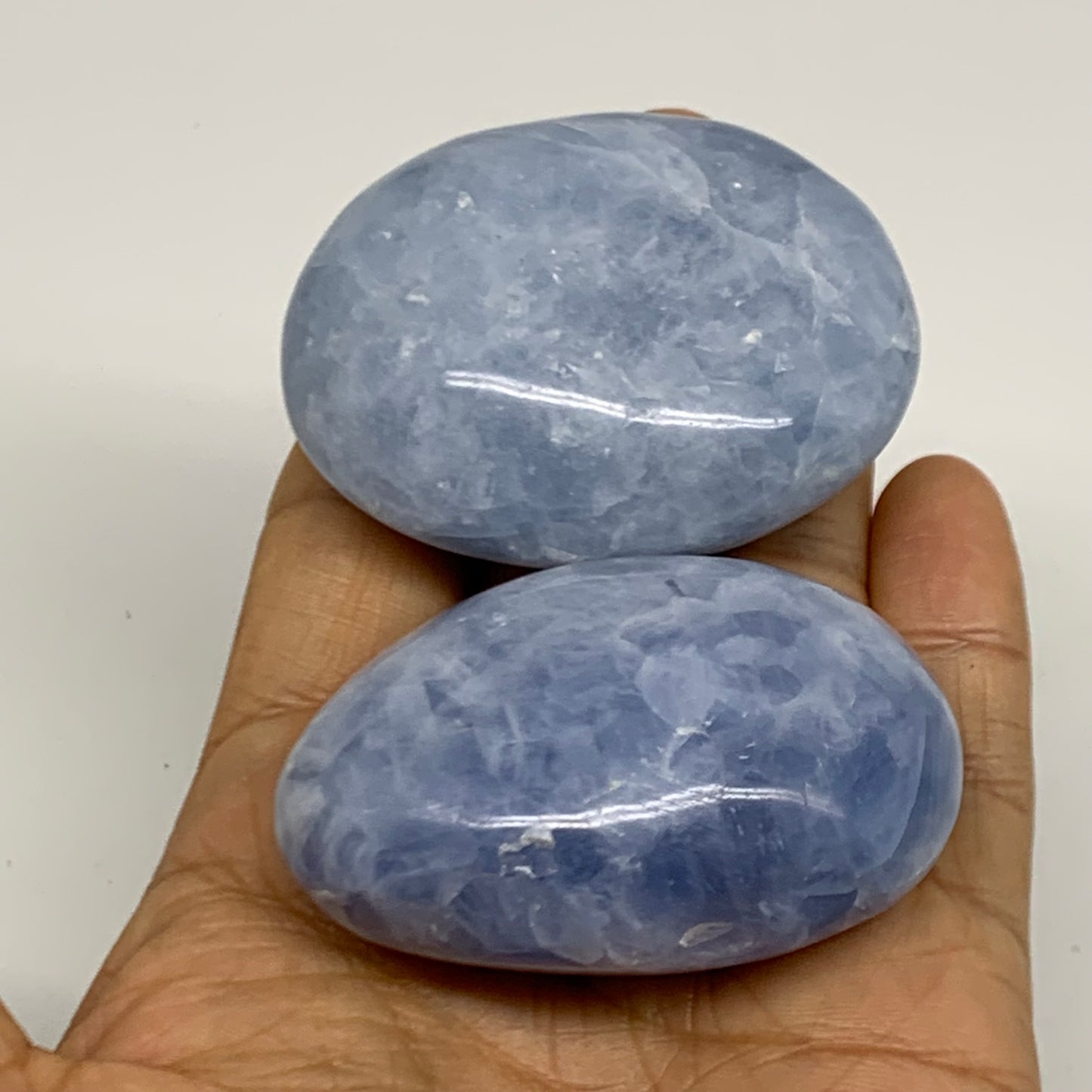 191.8g, 2.3"-2.3", 2pcs, Blue Calcite Palm-Stone Polished Tumbled, B38136
