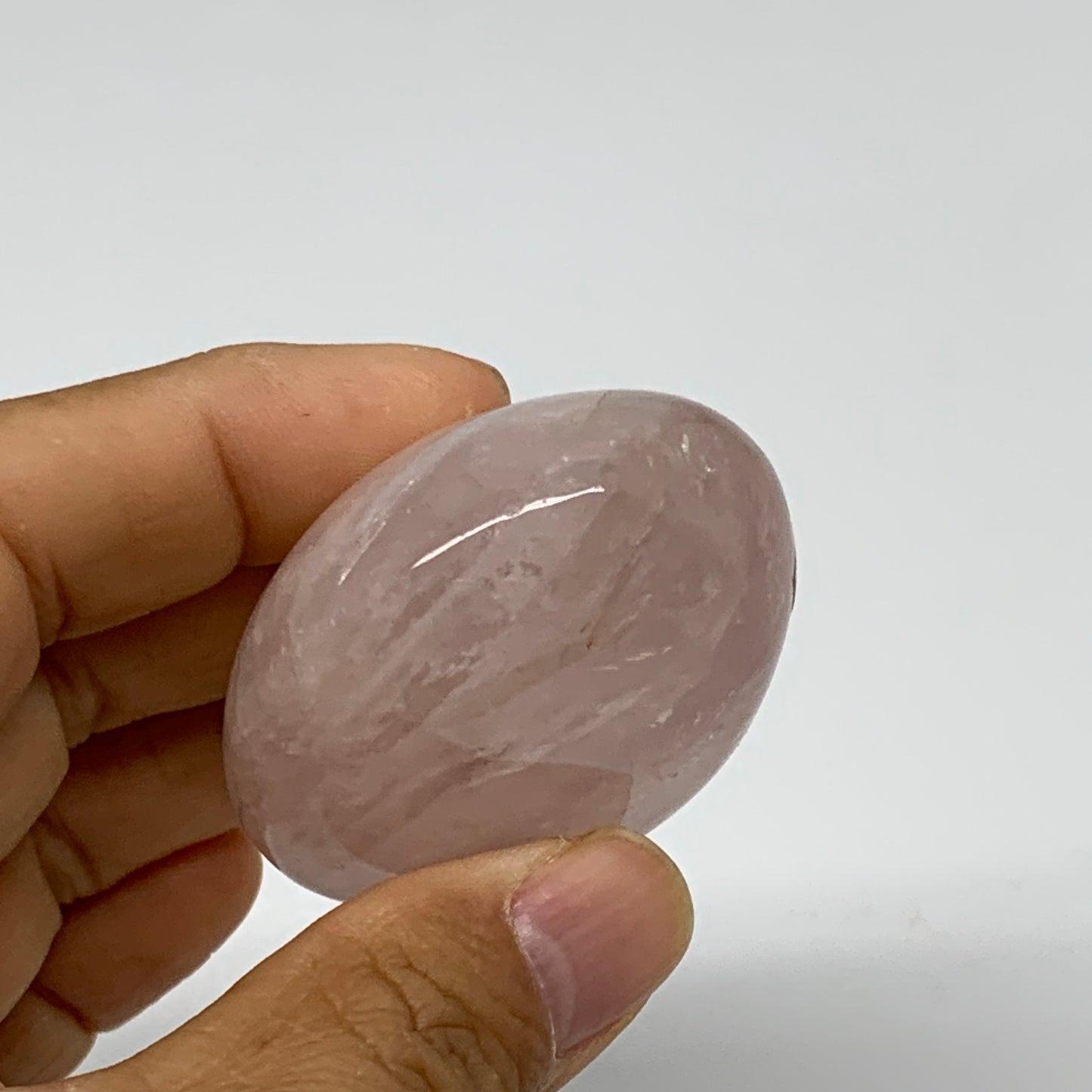 100g , 2.2"x1.7"x1.1", Natural Pink Rose Quartz Palm-stone Crystal, B37292