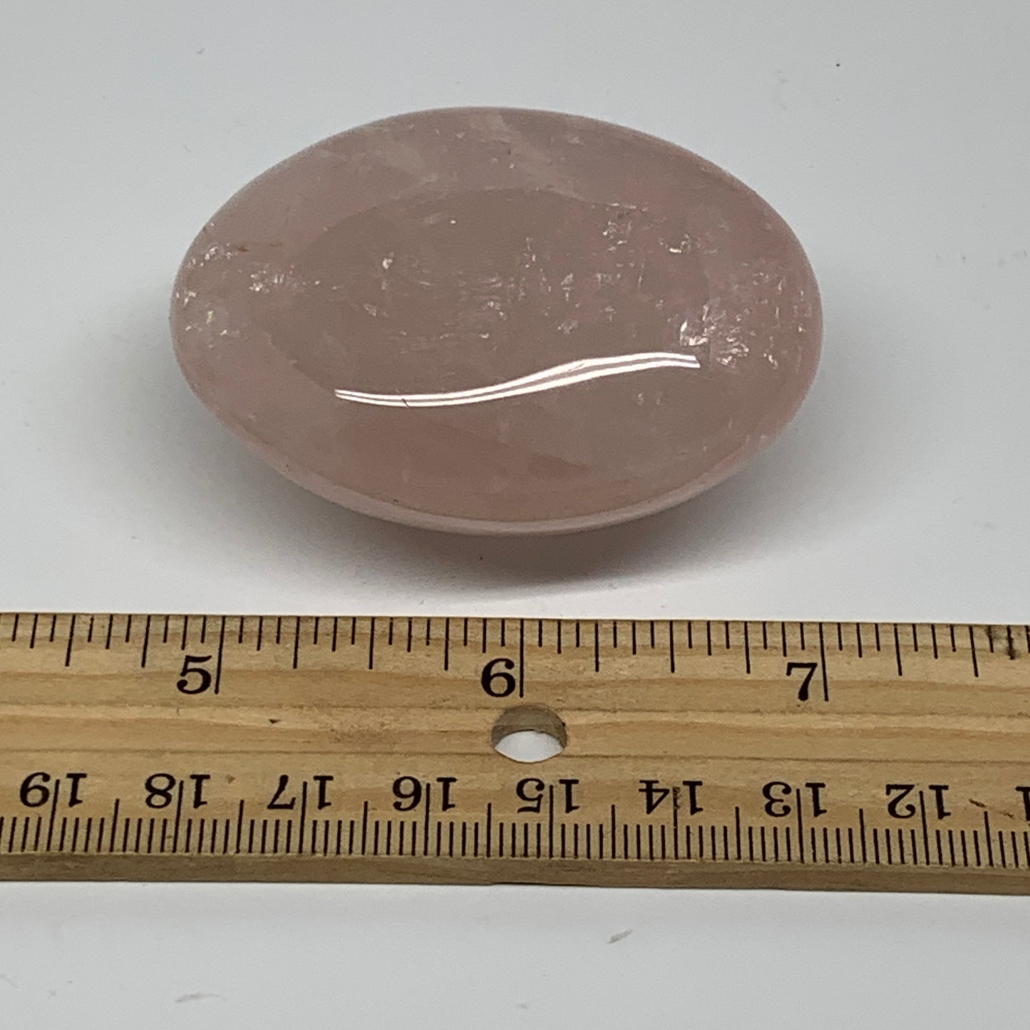 100g , 2.2"x1.7"x1.1", Natural Pink Rose Quartz Palm-stone Crystal, B37292