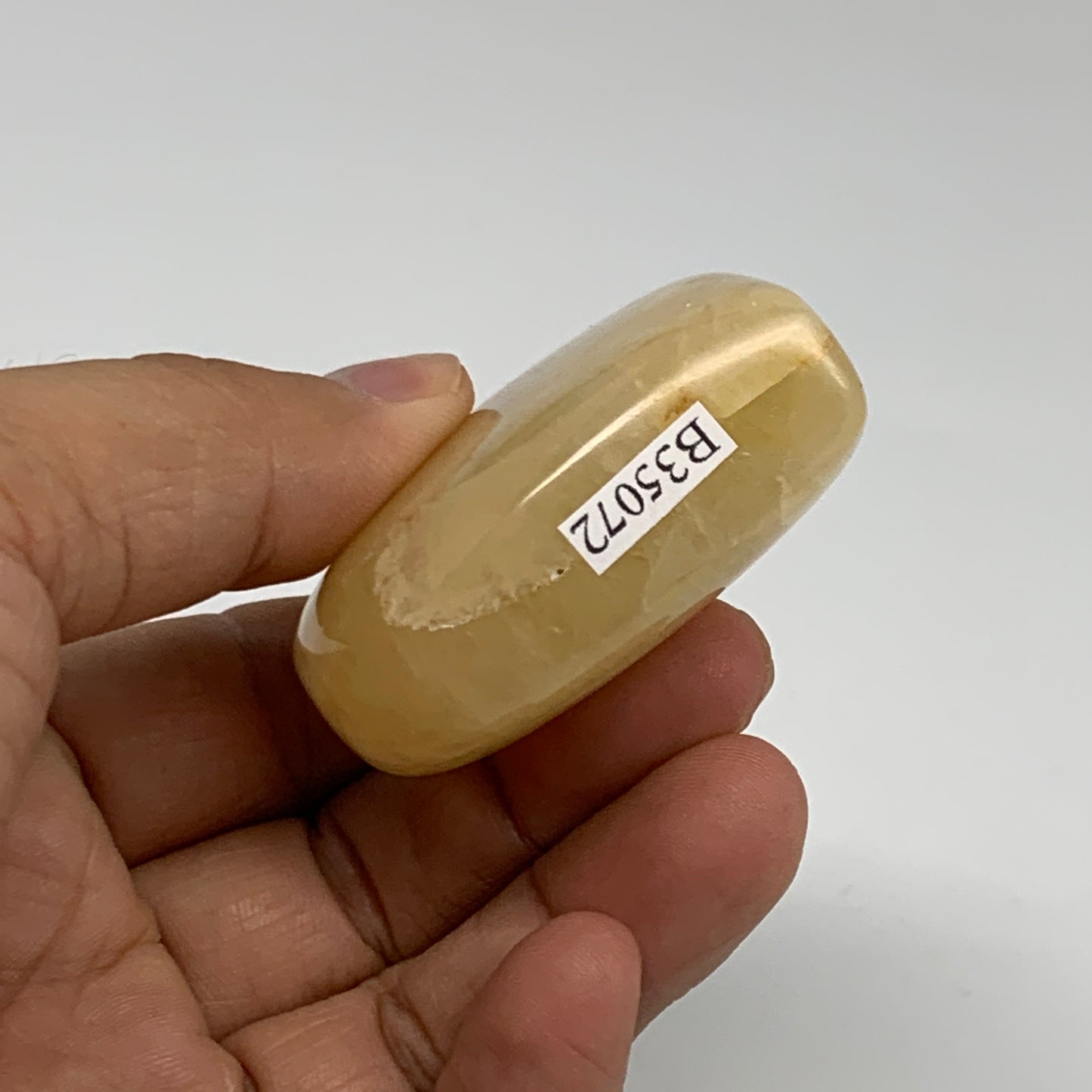 92.9g, 2.1"x2.1"x0.8" Natural Yellow Aventurine Heart Crystal Stone, B35072