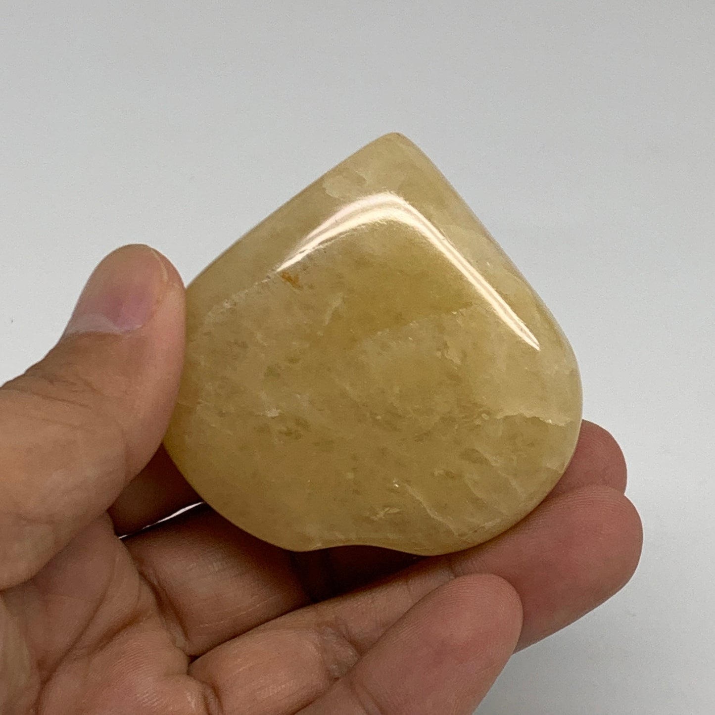 92.9g, 2.1"x2.1"x0.8" Natural Yellow Aventurine Heart Crystal Stone, B35072