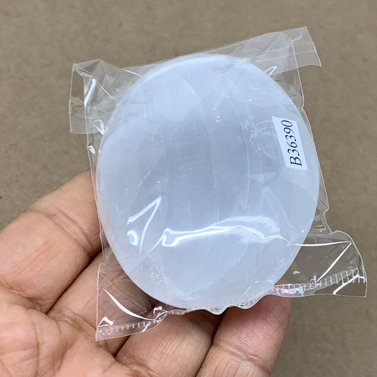 96g, 2.7"x2"x1", White Selenite Palmstone Crystal Pillow Reiki, B36390