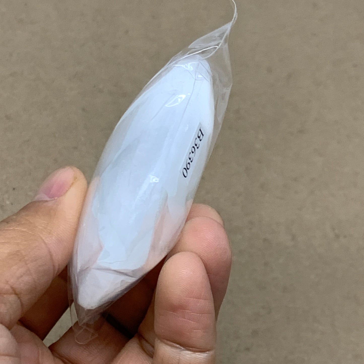 96g, 2.7"x2"x1", White Selenite Palmstone Crystal Pillow Reiki, B36390