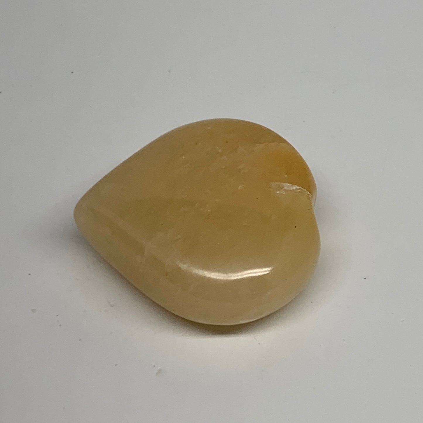 67.6g,1.9"x1.9"x0.8" Natural Yellow Aventurine Heart Crystal Stone, B35074