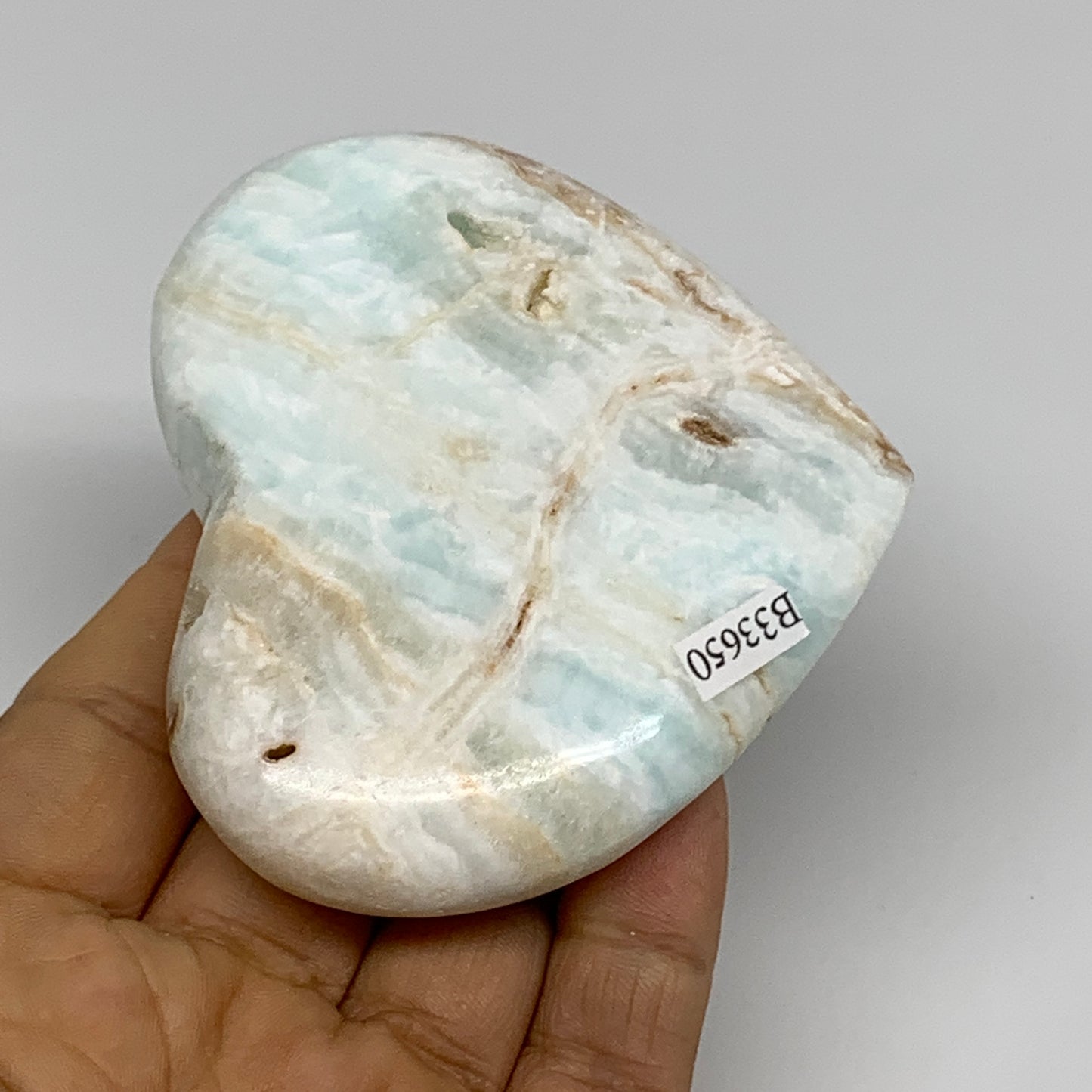 167.9g, 2.8"x3.2"x0.9" Caribbean Calcite Heart Gemstones @Afghanistan,B33650