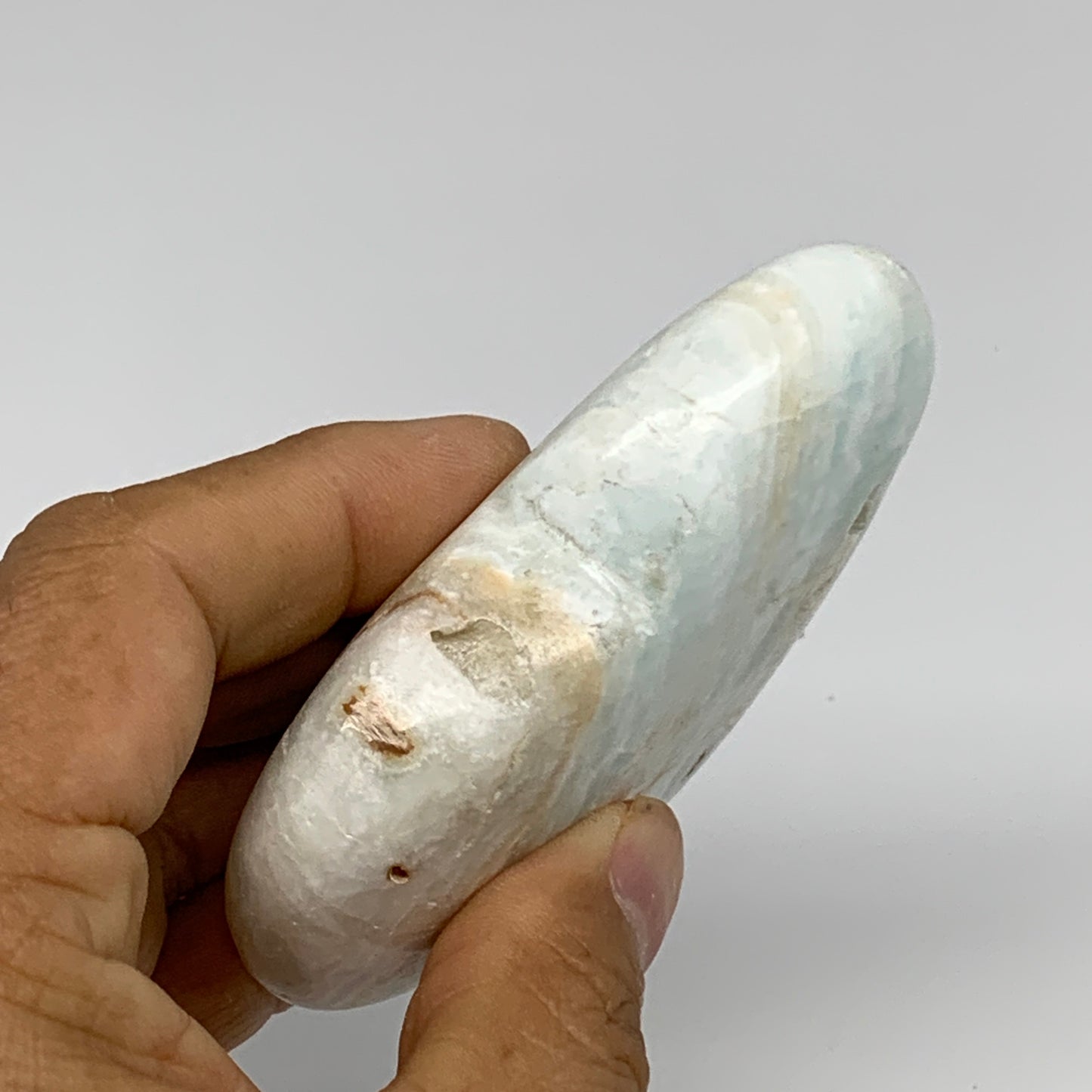 167.9g, 2.8"x3.2"x0.9" Caribbean Calcite Heart Gemstones @Afghanistan,B33650