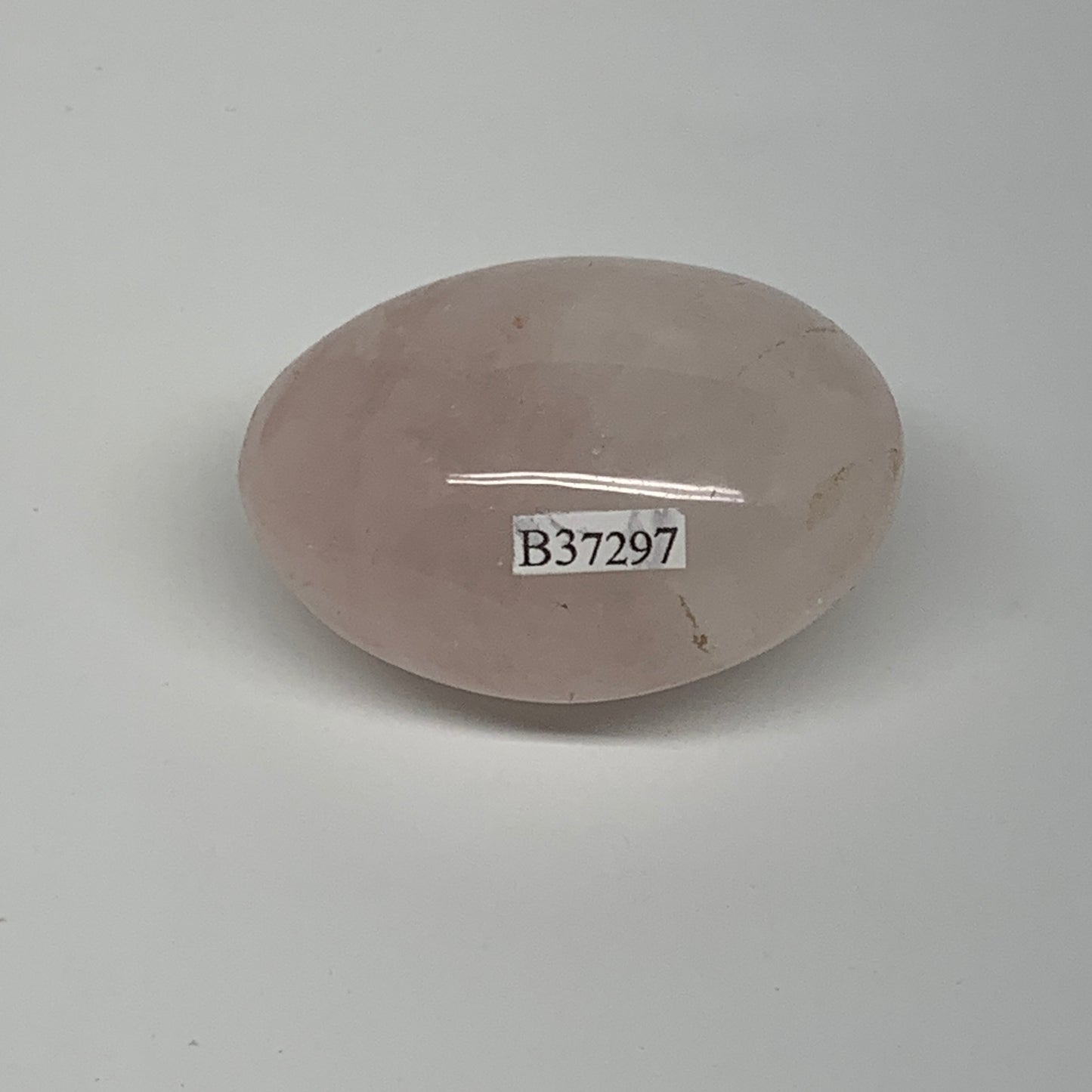 114.4g , 2.3"x1.7"x1.2", Natural Pink Rose Quartz Palm-stone Crystal, B37297