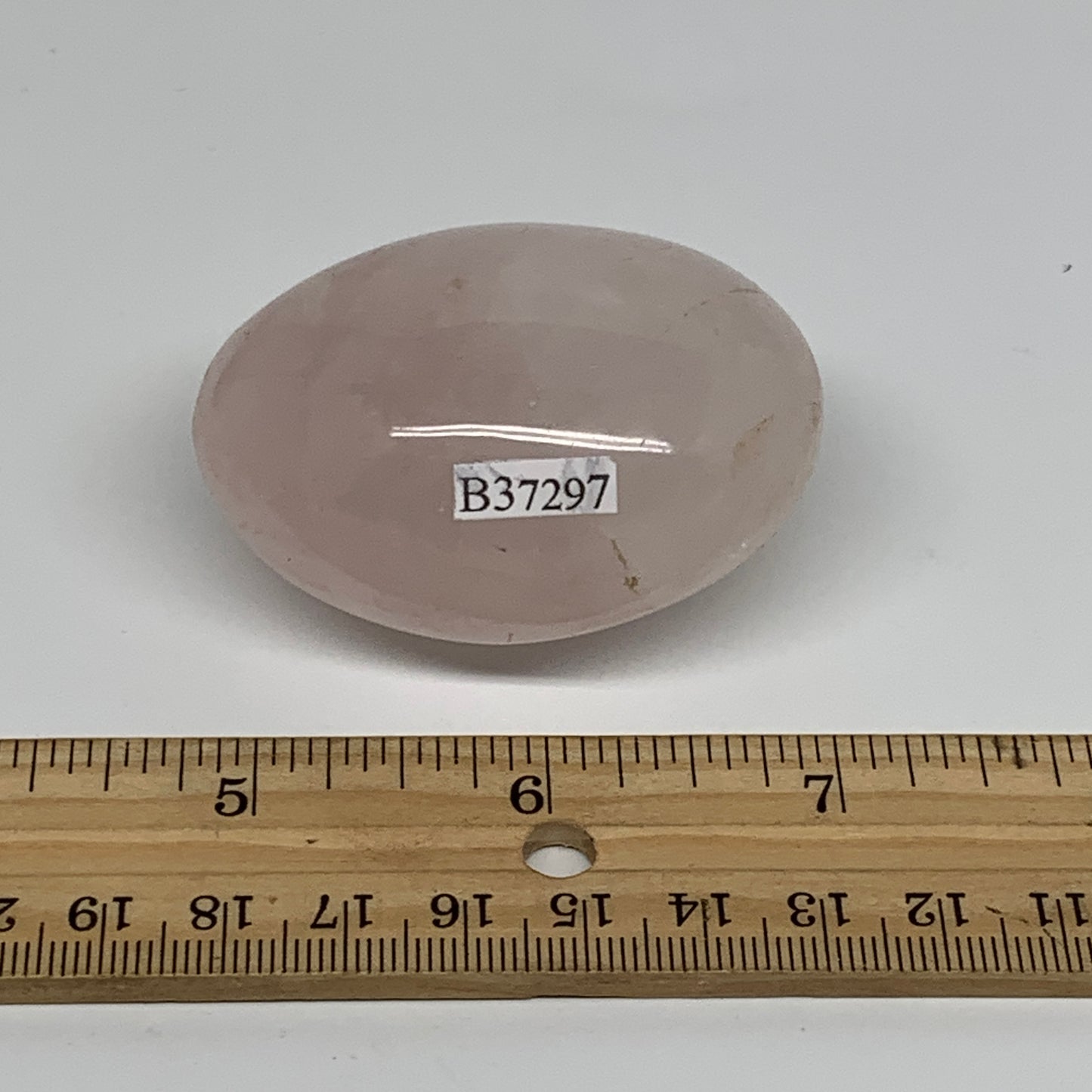 114.4g , 2.3"x1.7"x1.2", Natural Pink Rose Quartz Palm-stone Crystal, B37297