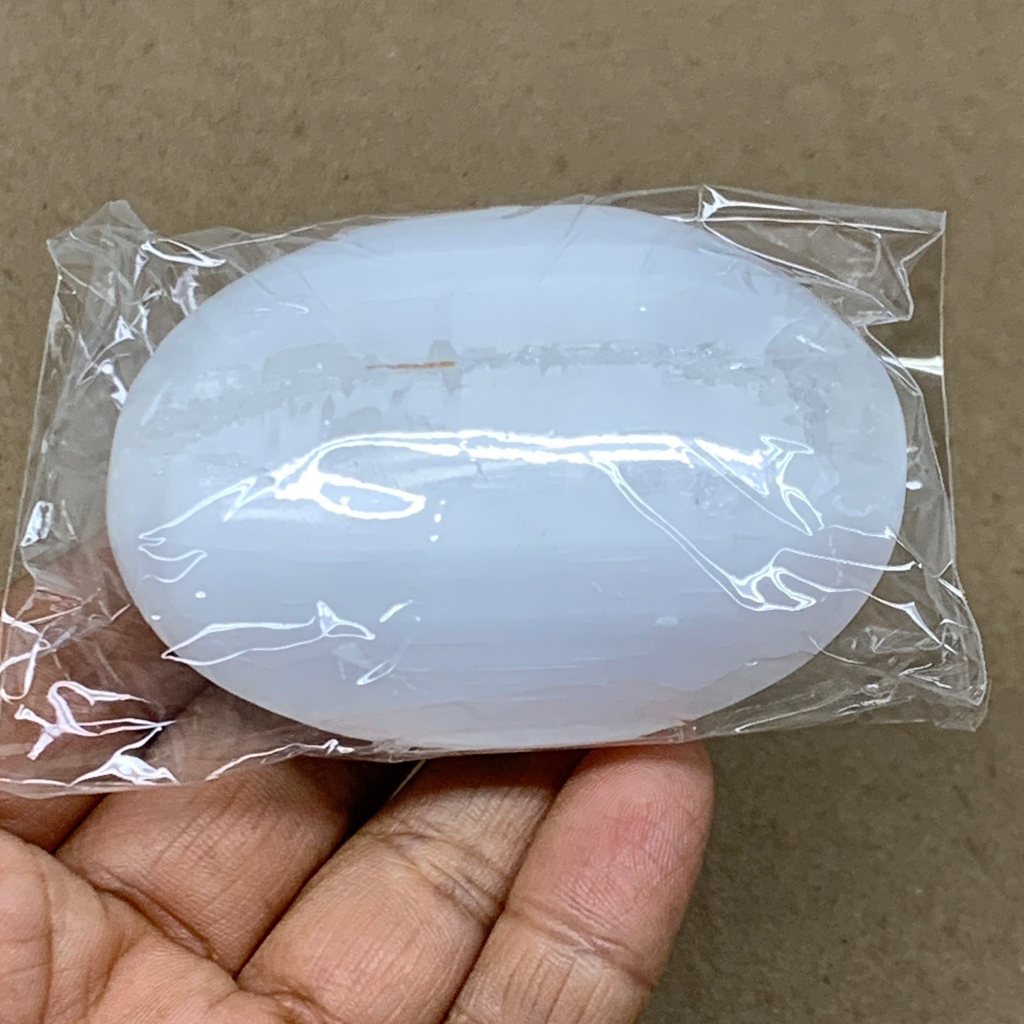 103g, 2.8"x2"x1", White Selenite Palmstone Crystal Pillow Reiki, B36393