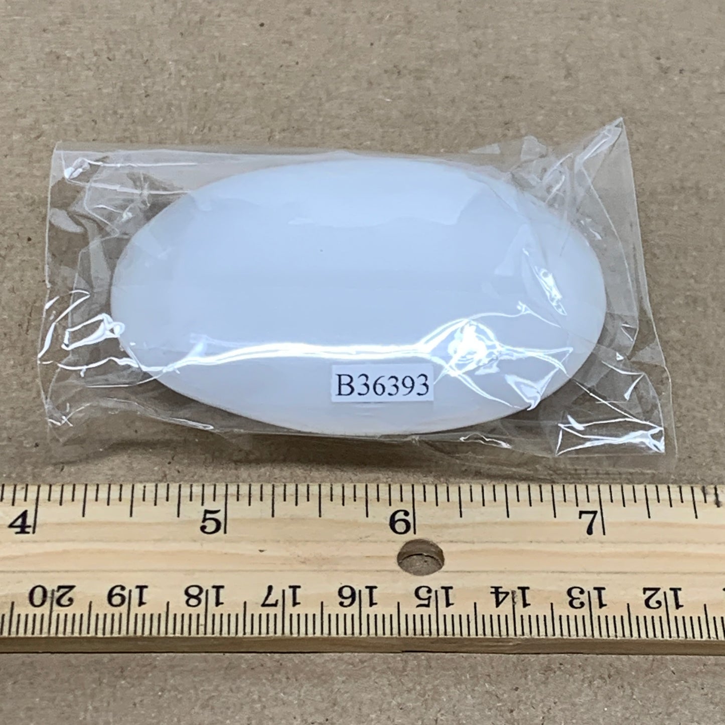 103g, 2.8"x2"x1", White Selenite Palmstone Crystal Pillow Reiki, B36393