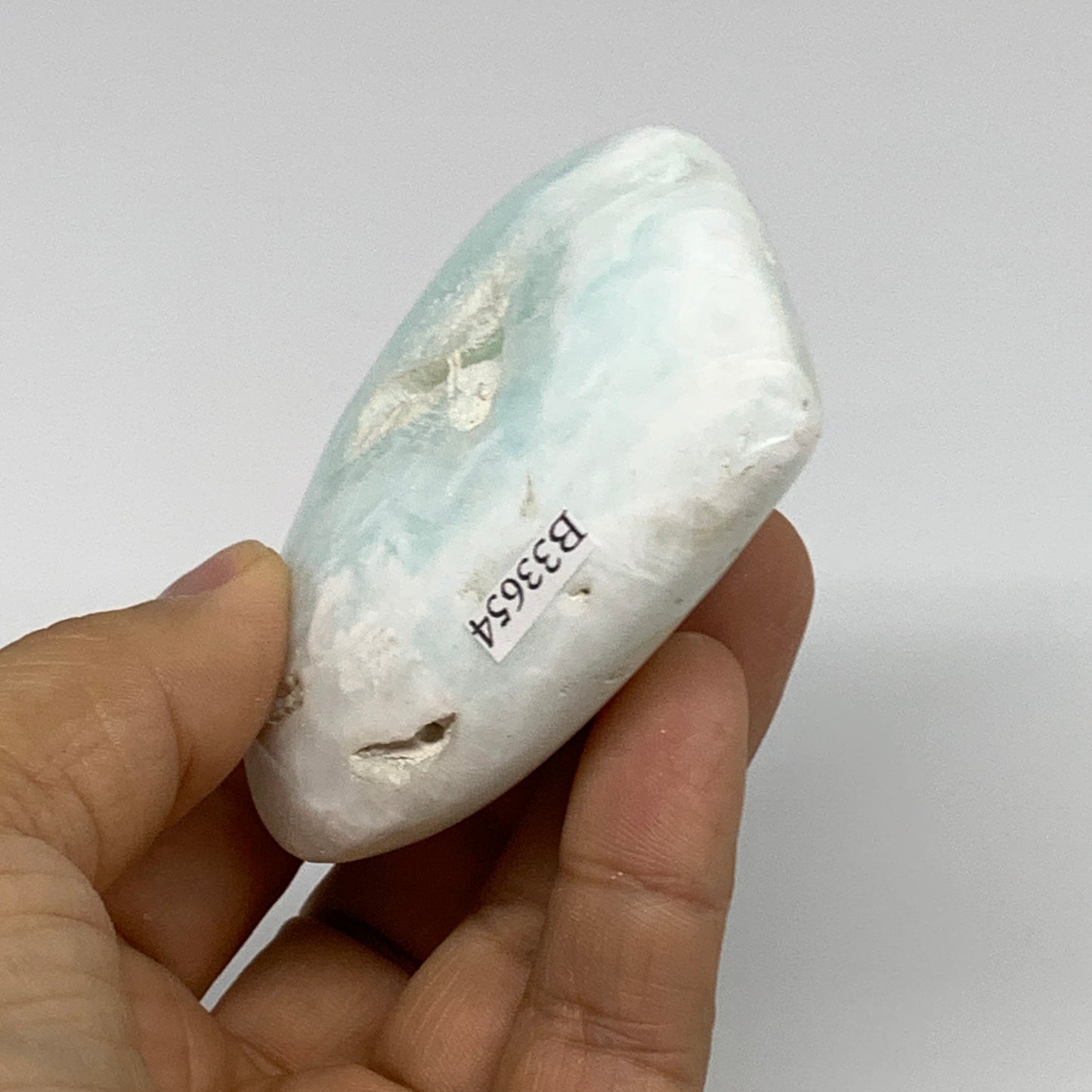 164g, 2.7"x2.9"x1" Caribbean Calcite Heart Gemstones @Afghanistan,B33654