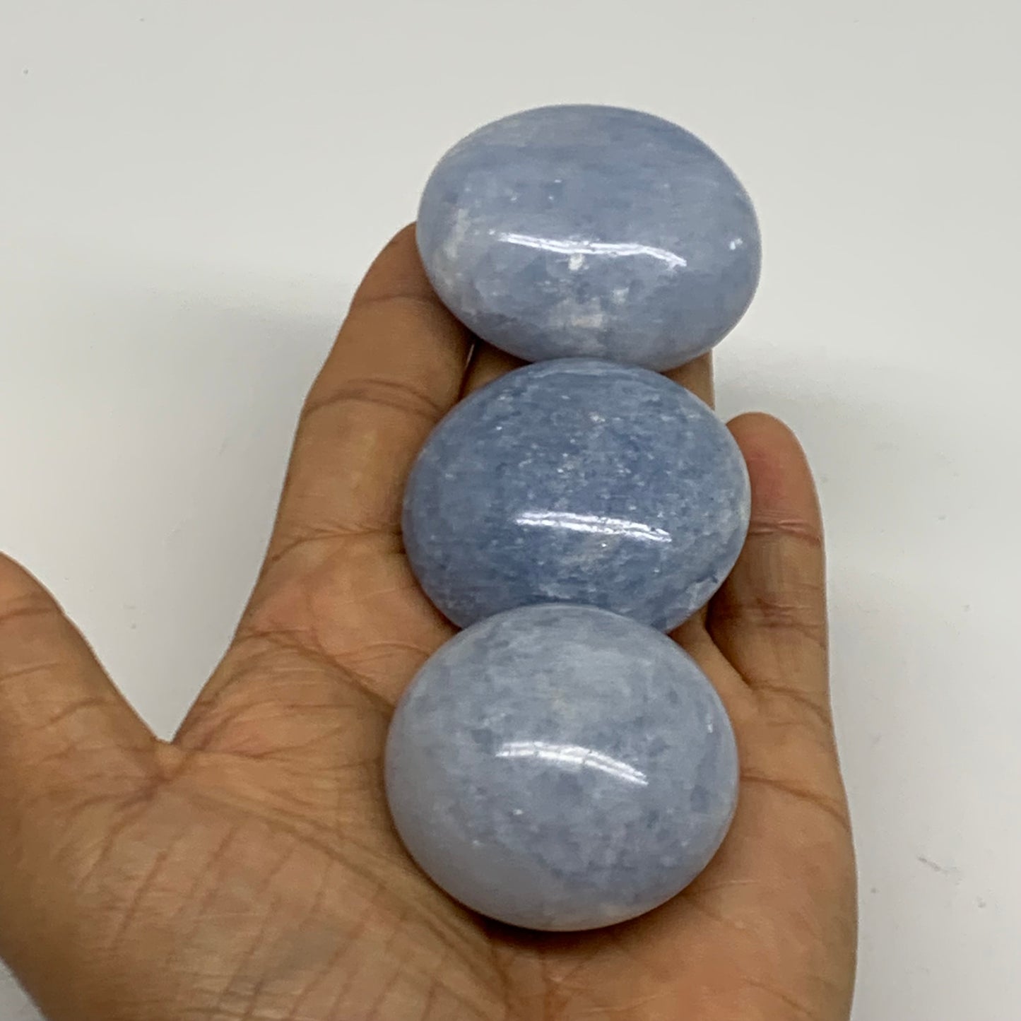 209.9g, 1.6"-1.8", 3pcs, Blue Calcite Palm-Stone Polished Tumbled, B38147
