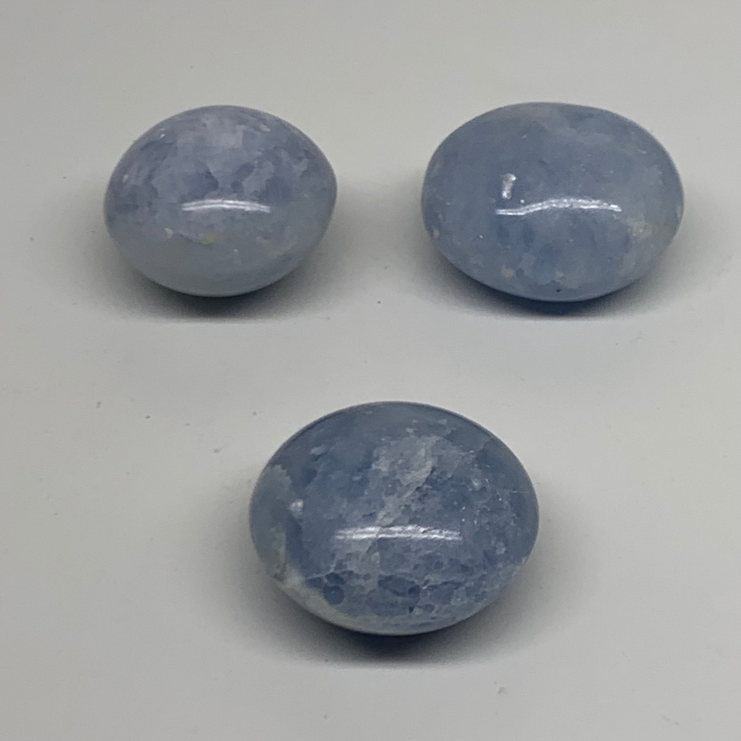 209.9g, 1.6"-1.8", 3pcs, Blue Calcite Palm-Stone Polished Tumbled, B38147