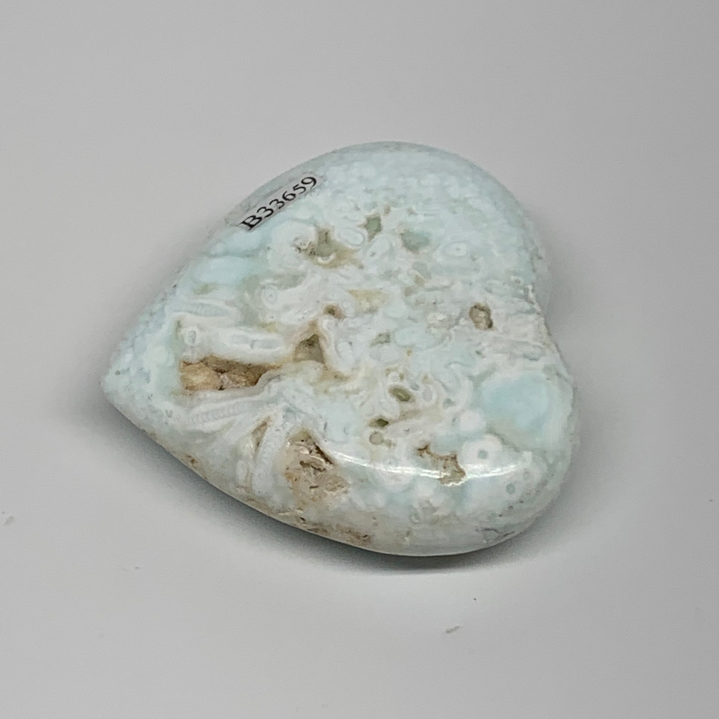 138.7g, 2.5"x2.7"x0.9" Caribbean Calcite Heart Gemstones @Afghanistan,B33659