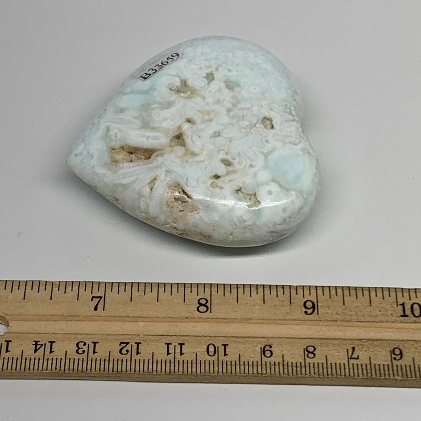 138.7g, 2.5"x2.7"x0.9" Caribbean Calcite Heart Gemstones @Afghanistan,B33659