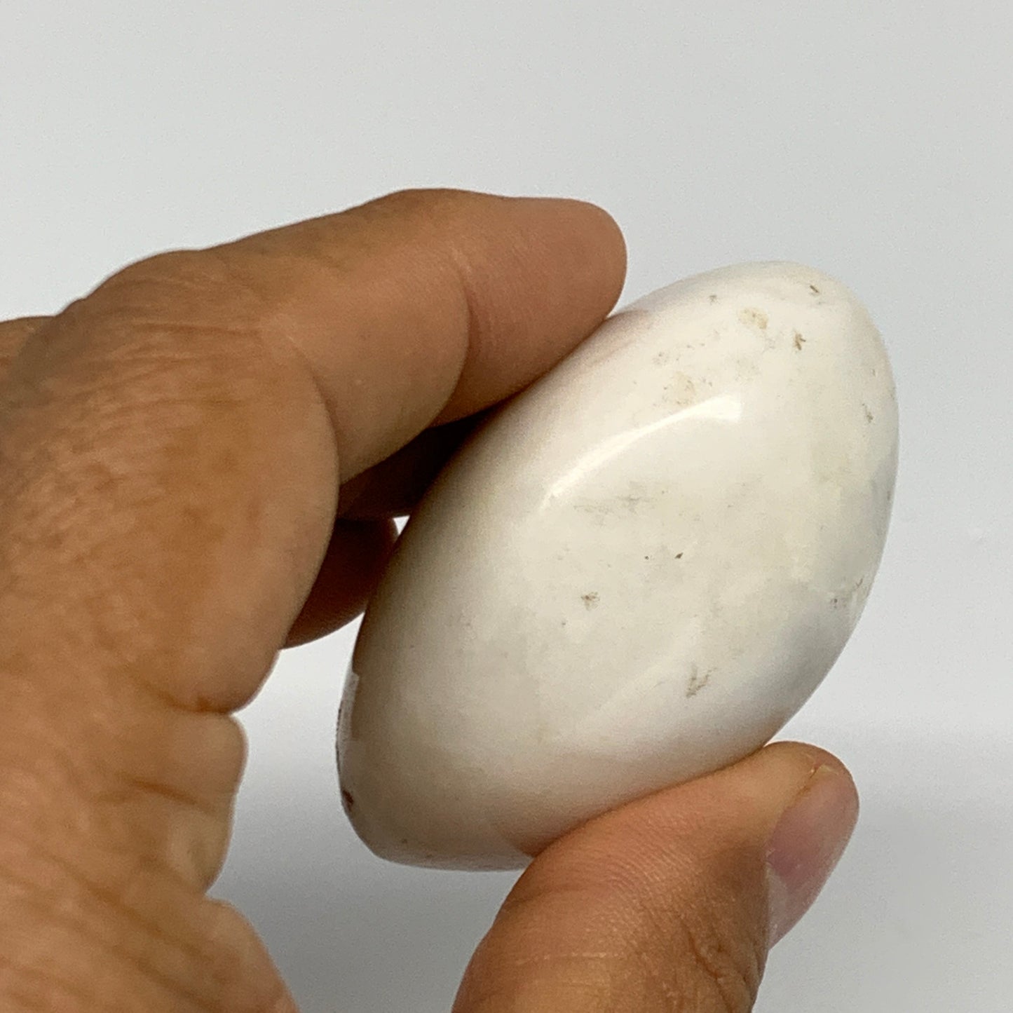 86.5g, 2"x1.8"x1.2", Dendrite Opal Palm-Stone Reiki Energy Crystal, B27844
