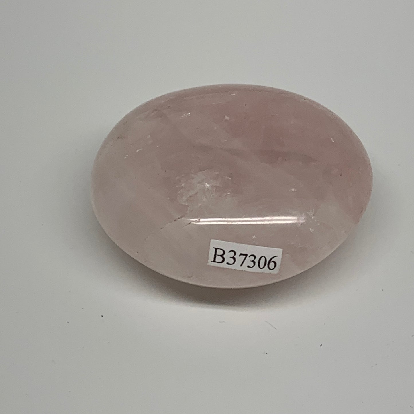114.8g , 2.3"x2.1"x1", Natural Pink Rose Quartz Palm-stone Crystal, B37306