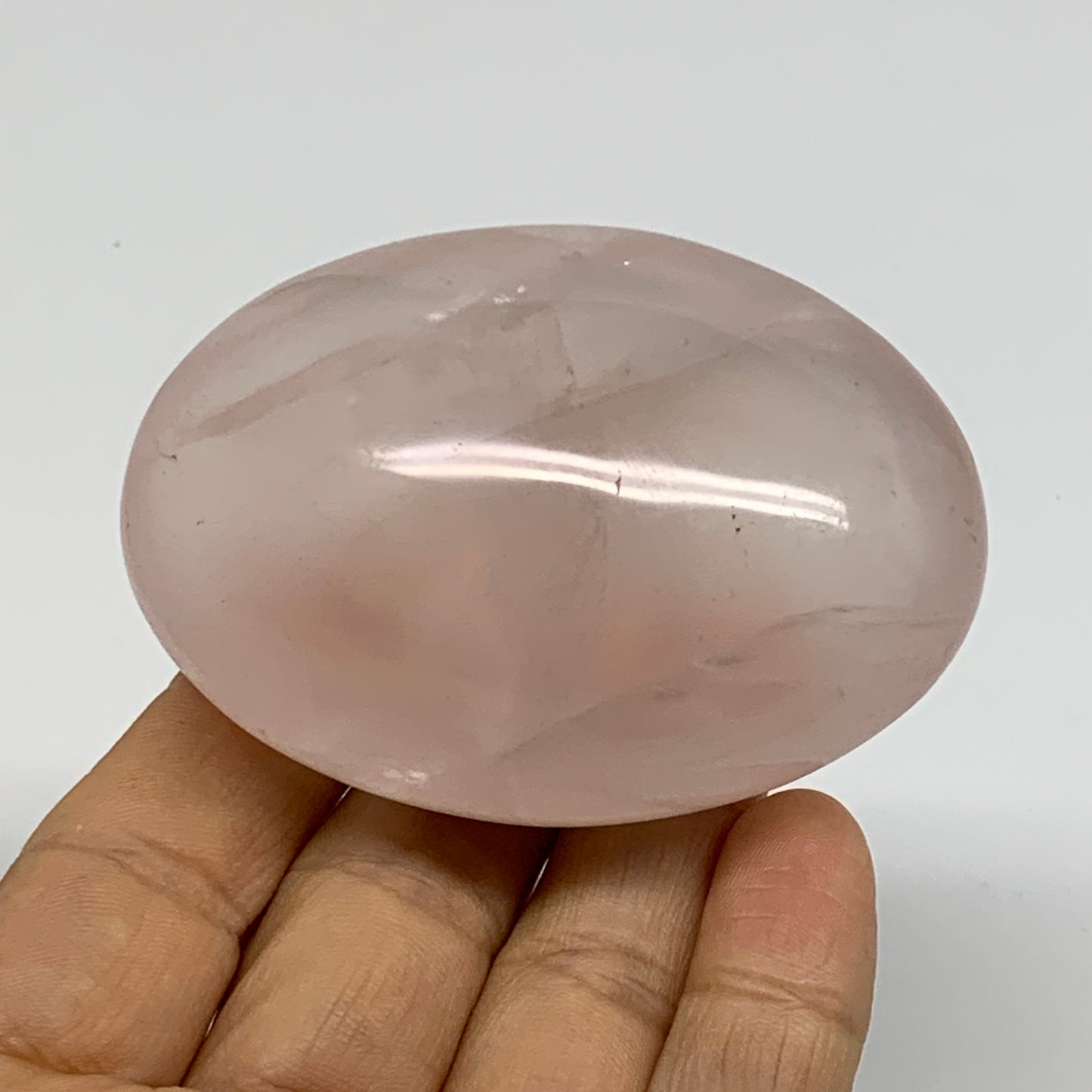 161.3g , 2.8"x2"x1.3", Natural Pink Rose Quartz Palm-stone Crystal, B37307