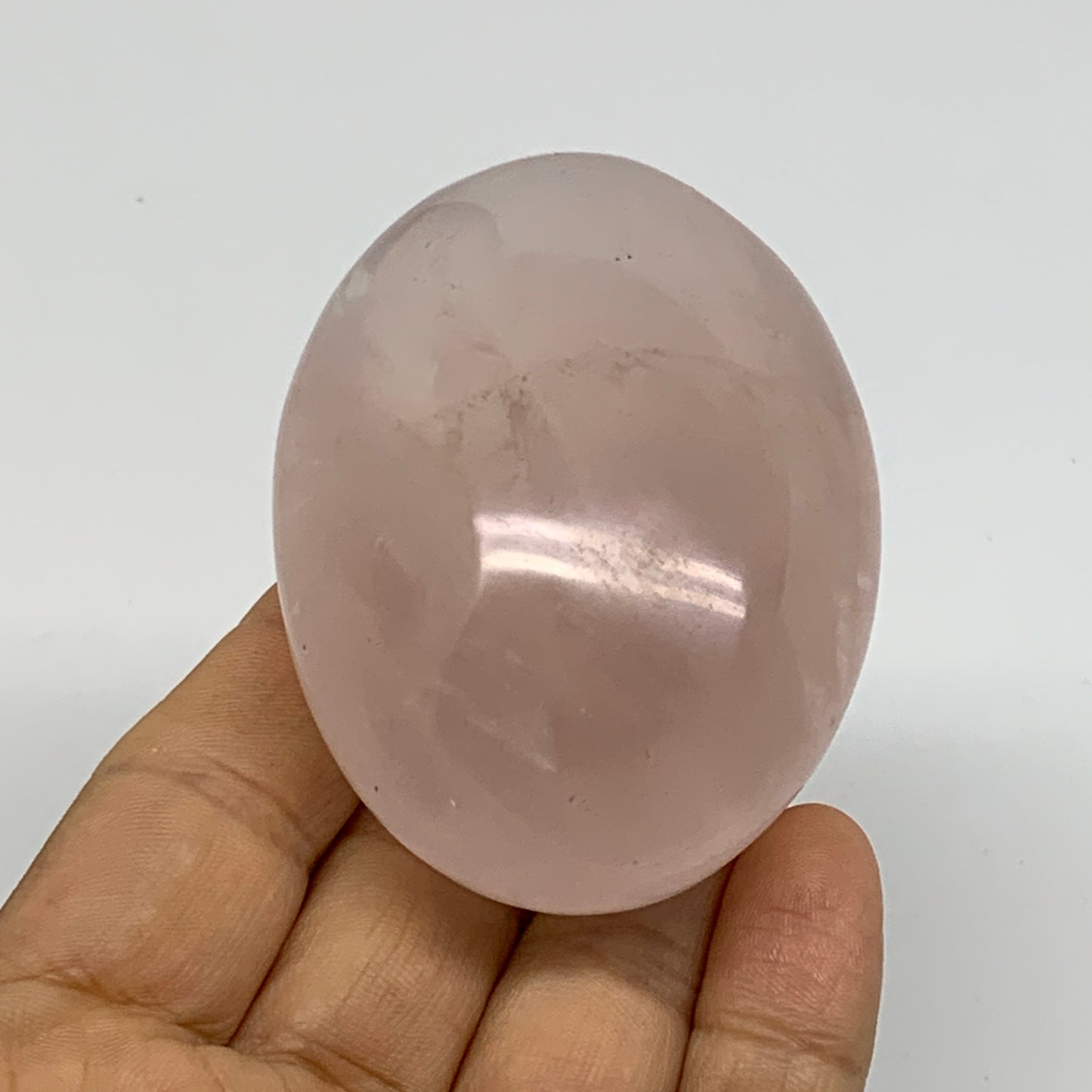 161.3g , 2.8"x2"x1.3", Natural Pink Rose Quartz Palm-stone Crystal, B37307