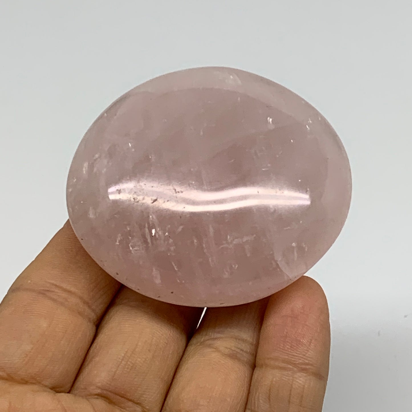 113.2g , 2.3"x2.1"x1", Natural Pink Rose Quartz Palm-stone Crystal, B37309