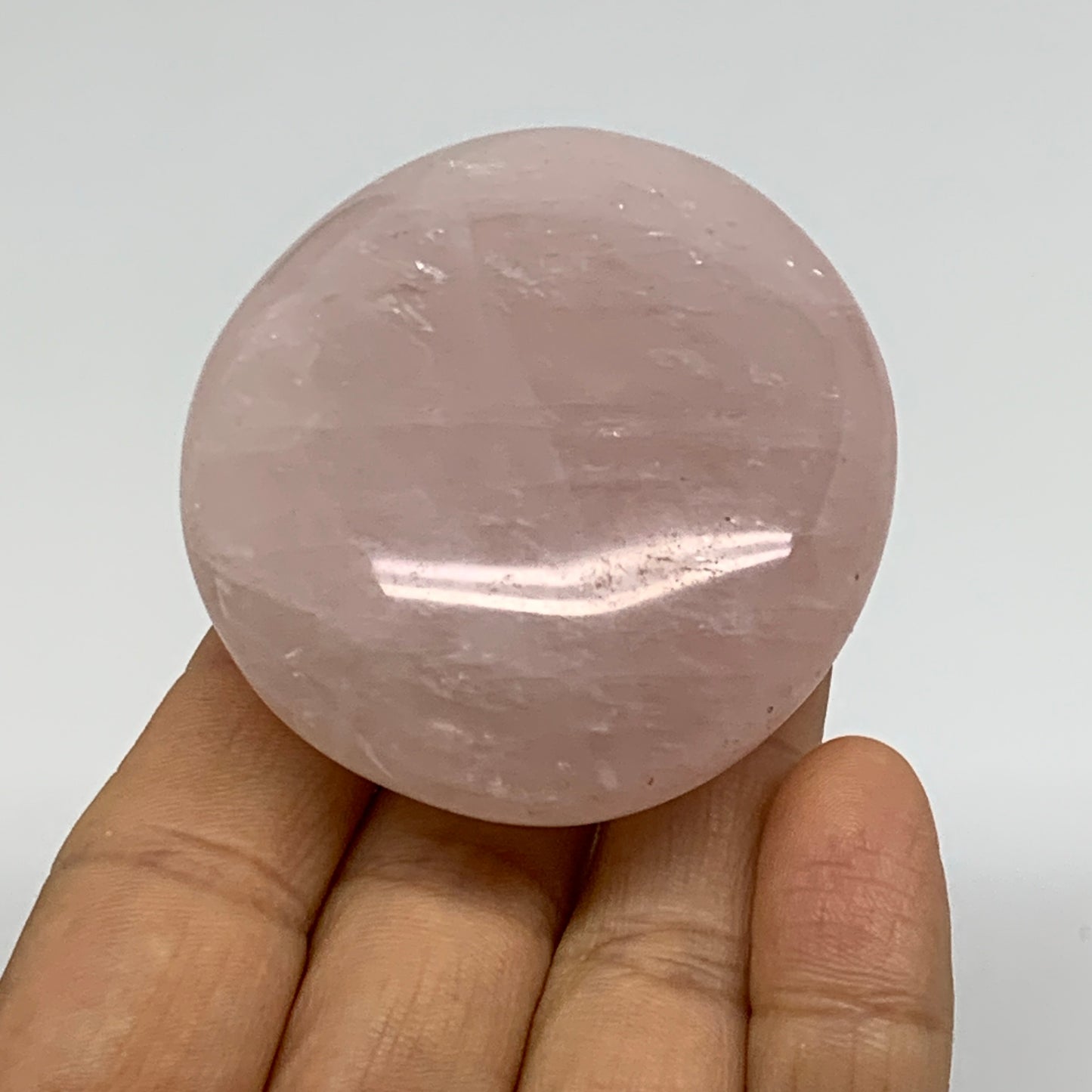 113.2g , 2.3"x2.1"x1", Natural Pink Rose Quartz Palm-stone Crystal, B37309