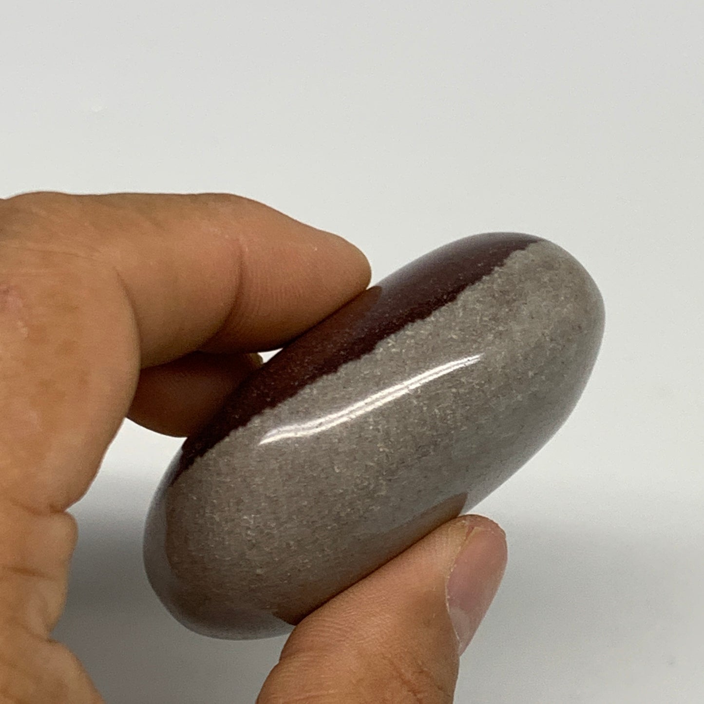 104.3g, 2.3"x1.8"x1", Narmada Shiva Lingam Palm-Stone Polished, B29365