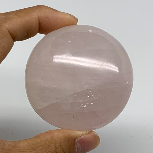 148.5g , 2.3"x2.3"x1.2", Natural Pink Rose Quartz Palm-stone Crystal, B37311