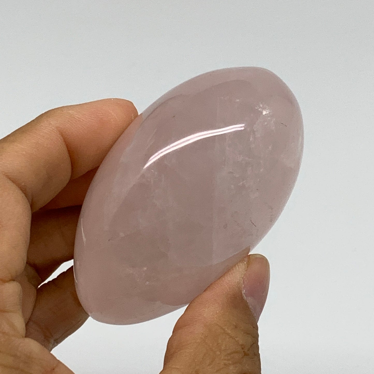 178.2g , 2.7"x2"x1.5", Natural Pink Rose Quartz Palm-stone Crystal, B37312