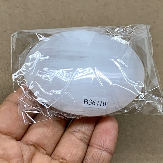 104g, 2.7"x2.1"x1", White Selenite Palmstone Crystal Pillow Reiki, B36410