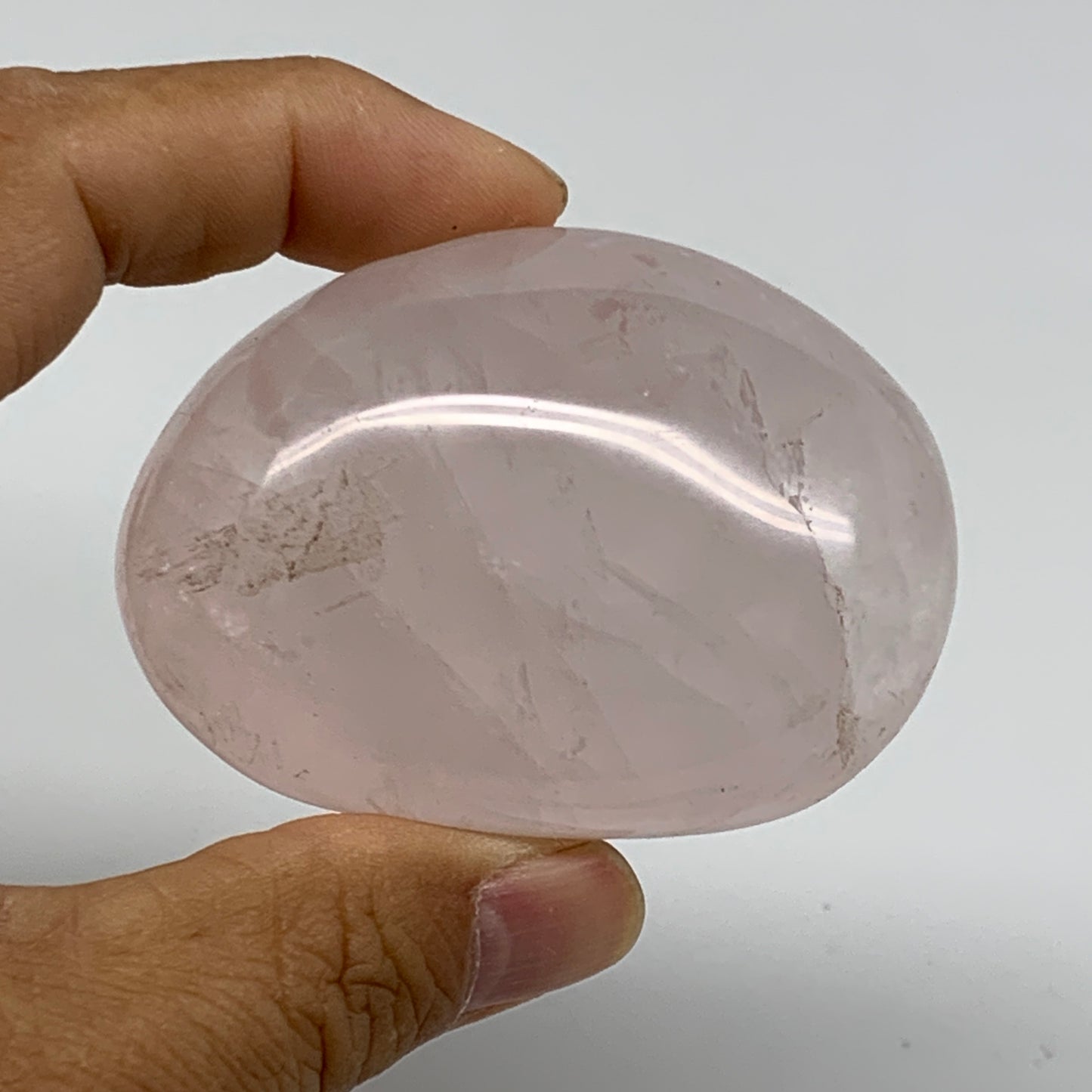 144.2g , 2.6"x1.9"x1.2", Natural Pink Rose Quartz Palm-stone Crystal, B37313